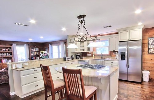 Okatie House | Cabin Hideaway- New! Unbelievable Setting!