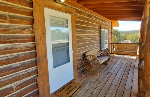 Duchesne Cabin | CABIN IN DUCHESNE, overlookingn Starvation Reservoir, 2 Bed,1 Bath.