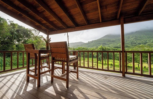 Saint Kitts and Nevis House | Cabin Liamuiga
