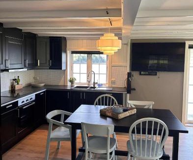 Strand House | Cabin near Pulpit Rock