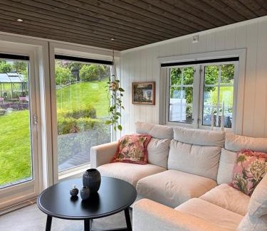 Strand House | Cabin near Pulpit Rock