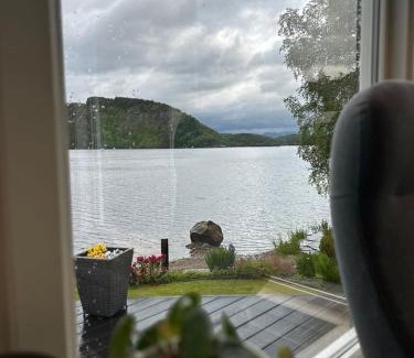 Strand House | Cabin near Pulpit Rock