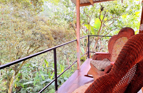 Santiago Cabin | Cabin next to the forest with mountain view