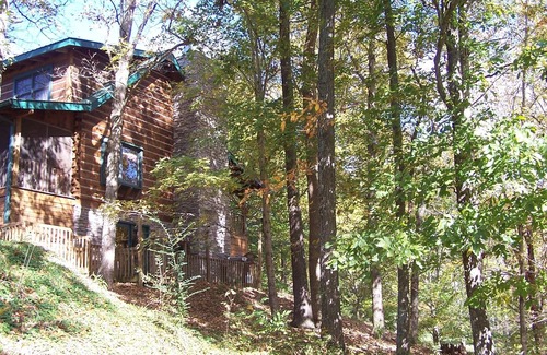 Russell Springs Cabin | Cabin on the Hill family friendly
