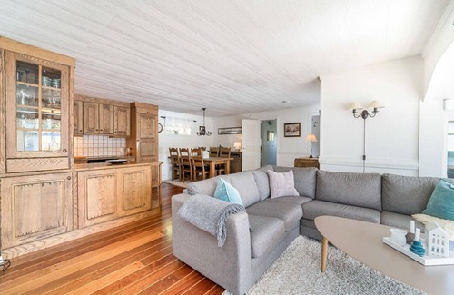 Seljord Cabin | Cabin pearl at Seljordsvatn with its own annex, jetty, private beach and boat