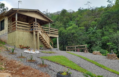 Praia Grande Cabin | Cabin with hydromassage and a beautiful view of the Canyons