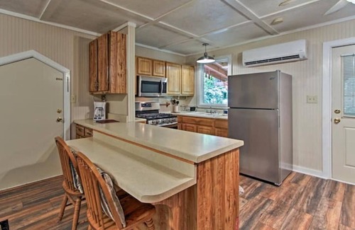 Del Rio Cabin | Cabins at Brush Creek Mtn-Creekside