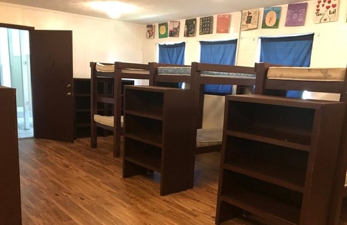 Edgar Cabin | Cabins Sumer Camp for Rent