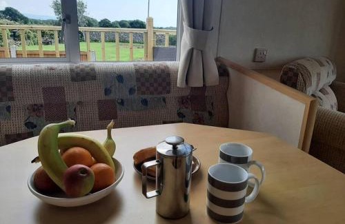 Dyffryn Ardudwy Apartment | Cadwgan Caravan