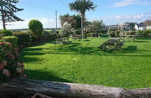Dyffryn Ardudwy Apartment | Cadwgan Caravan