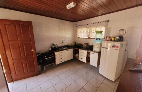 Marica House | Cakau House - espaço amplo e aconchegante