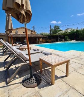 San Martin Sarroca House | Cal Colina - Karaktervol landhuis met privé zwembad