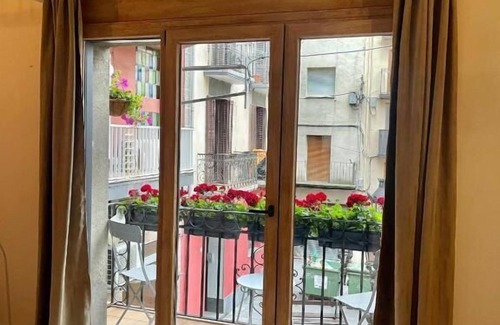 Puigcerda Apartment | CAL QuEROL 1 - Spacious cozy apt in the heart of Puigcerdà