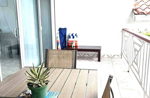 The Bight Condo | Call to Paradise Studio- Top Floor Unit