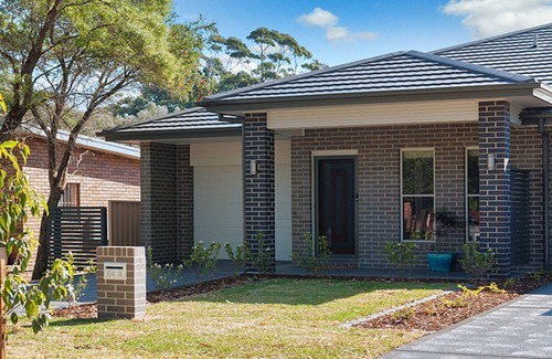 Shoal Bay Villa | CALM at Shoal Bay - Gorgeous brand new, modern home