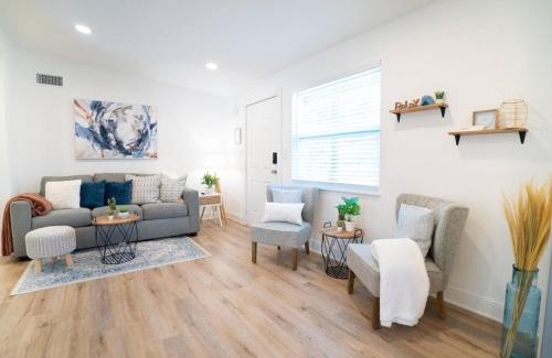 Coquina Key House | Calming And Renovated Near Dt St Pete Pier 2 King