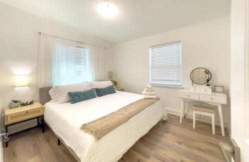 Coquina Key House | Calming And Renovated Near Dt St Pete Pier 2 King