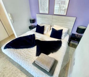 Mill Road Apartment | Cambridge City Centre Studio First Floor Sleeps 3