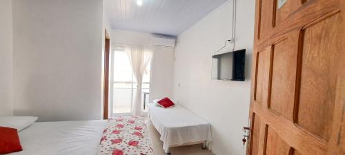 Balneario Arroio do Silva House | Camelo locação de Suítes Individuais Pousada com Cozinha e Sala Compartilhada