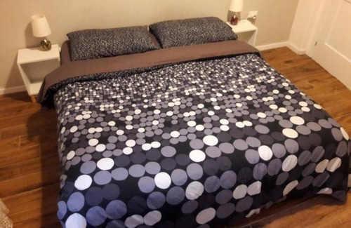 Bolognina Bed & Breakfast | CAMERA e BAGNO PRIVATO a 3 minuti dalla Stazione