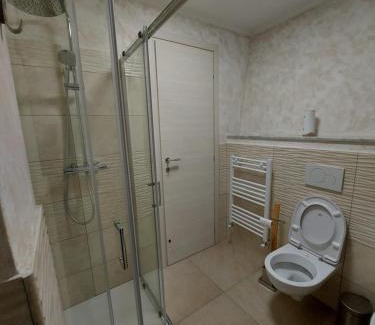 Pre Hotel | Camera matrimoniale Genova rooms