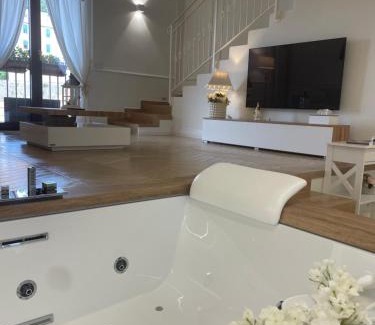Nemi Apartment | Camilla Luxury Home