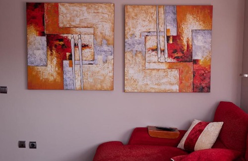 Aviles Apartment | CAMINODEHEROS