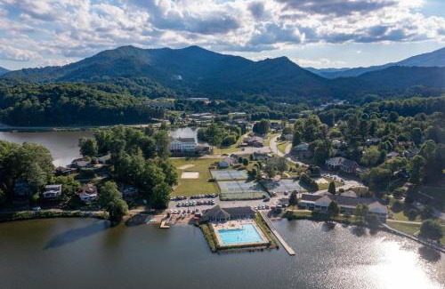 Waynesville House | Campground Cabin