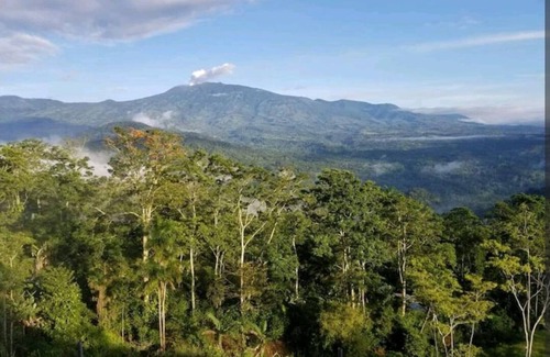 La Suiza RV Rental | Campground glamping with full kitchen and amazing view of the Turrialba Volcano.