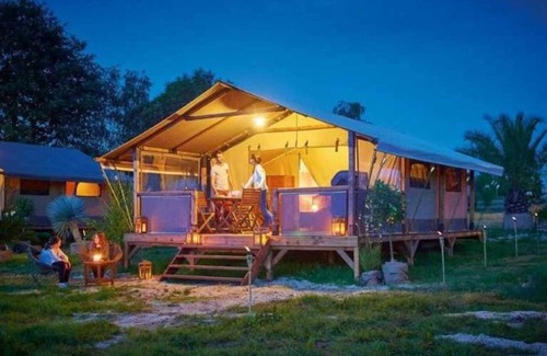 Florac House | Camping 3 étoiles - Piscine - ccaigb0
