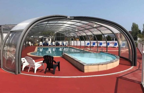 Quettehou House | Camping 4 étoiles - Piscine - ccaffhh