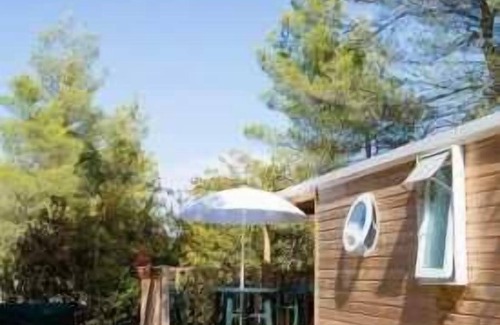 Orgon House | Camping 4 étoiles - Piscine - eec0eg