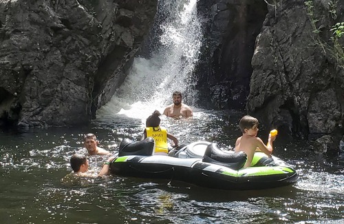 Crown Point RV Rental | Camping Classic ADK style Creekside