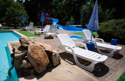 Saint-Honore-les-Bains Apartment | Camping des Bains * - Apartment n°2 - 2 bedrooms 2 to 4 people - 2 pers. included in the tariff
