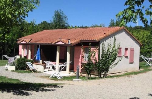 Montpezat-de-Quercy House | Camping du Faillal *** - 4 room cottage 6/8 people