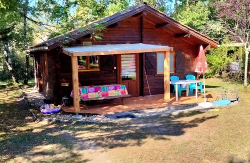 Devillac Ski Chalet | Camping Fontaine Du Roc* - Nice Chalet 3 Rooms 5 People