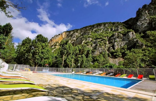 Saint-Martin-Lys House | Camping Le Moulin du Pont d'Aliès* - MRI Mobile Home 3 Rooms 4 People