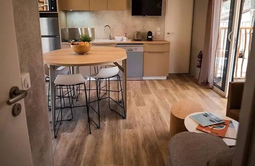 Messanges Ski Chalet | Camping Le Vieux Port* - 3 Bedroom Chalet 6 People