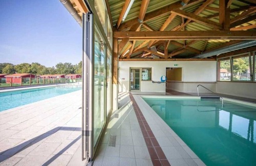 Signy-lAbbaye House | Camping - Piscine - ccbacad
