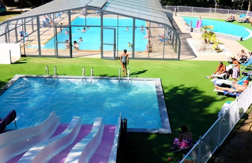 Martiel House | Campsite Flower Le Lac aux Oiseaux * - Comfort mobile home 26 m² (2 bedrooms-2/4 people) + terrace 10 m² without air conditioning 4 people