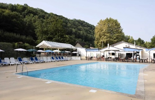 Badefols-sur-Dordogne Ski Chalet | Campsite maeva Getaways Les Bö-Bains * - Chalet Rêve Confort 3 Rooms 4/6 People Air-conditioned