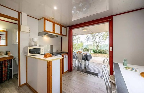 Badefols-sur-Dordogne Ski Chalet | Campsite maeva Getaways Les Bö-Bains * - Chalet Eden 3 Rooms 5 People Air-conditioned