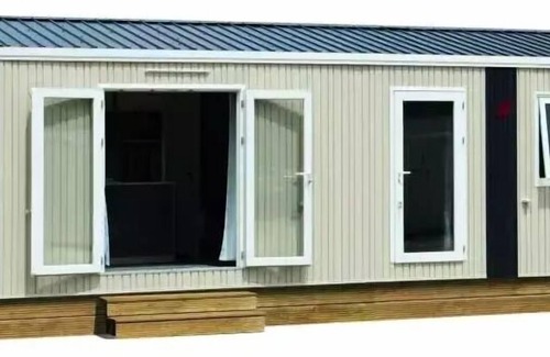 Plouezoch House | Campsite La Baie de Terenez * - Lodge GRAND CONFORT STEREC 2022 TV - 2 bedrooms 30m2 4 people