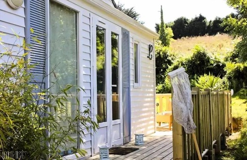 Plouezoch House | Campsite La Baie de Terenez * - Lodge GRAND CONFORT STEREC 2022 TV - 2 bedrooms 30m2 4 people