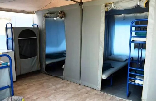 Champagnac-le-Vieux House | Campsite La Chanterelle* - Lagune Canvas Bungalow 3 Rooms 5 People Without Toilet Blocks