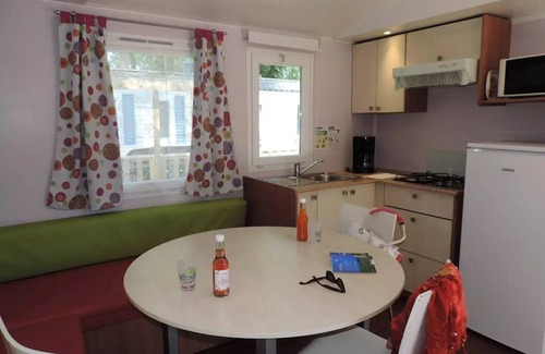 Illiers-Combray House | Campsite Le Bois Fleuri * - Mobile Home 4 Rooms 6 People