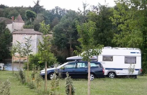 Fumel House | Campsite Les Catalpas * - H 28G Mobilhome CLIM Conf 1 ch Ideal Couple Bed 160 2 persons