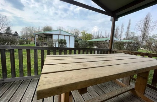 Vaivre-et-Montoille House | Campsite Seasonova Vesoul * - HLL 1 PMR ROOM - 3 people 3 people