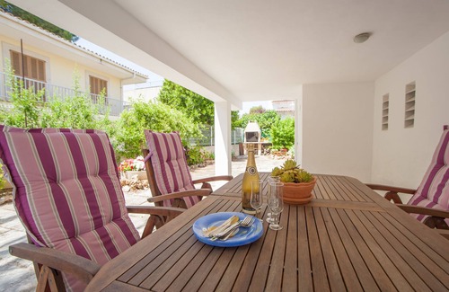 Alcudia House | CAN MIQUELET - Apartment with sea views in PORT D'ALCUDIA. Free WiFi