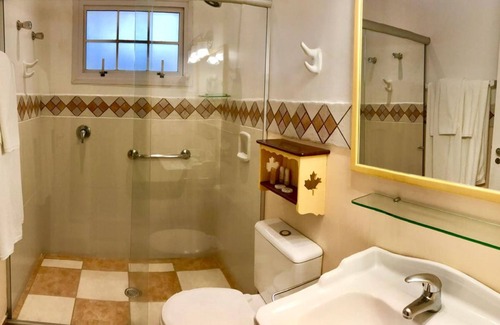 Capivari Hotel | Canada Lodge